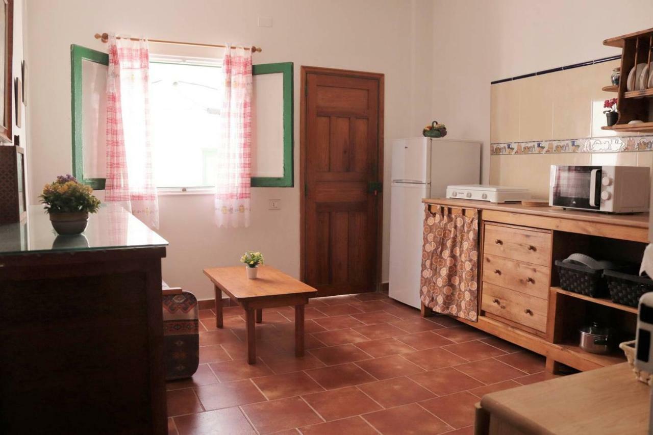 Oasis Atlantico: Rincon Secreto Al Pie De Los Senderos Azano Εξωτερικό φωτογραφία