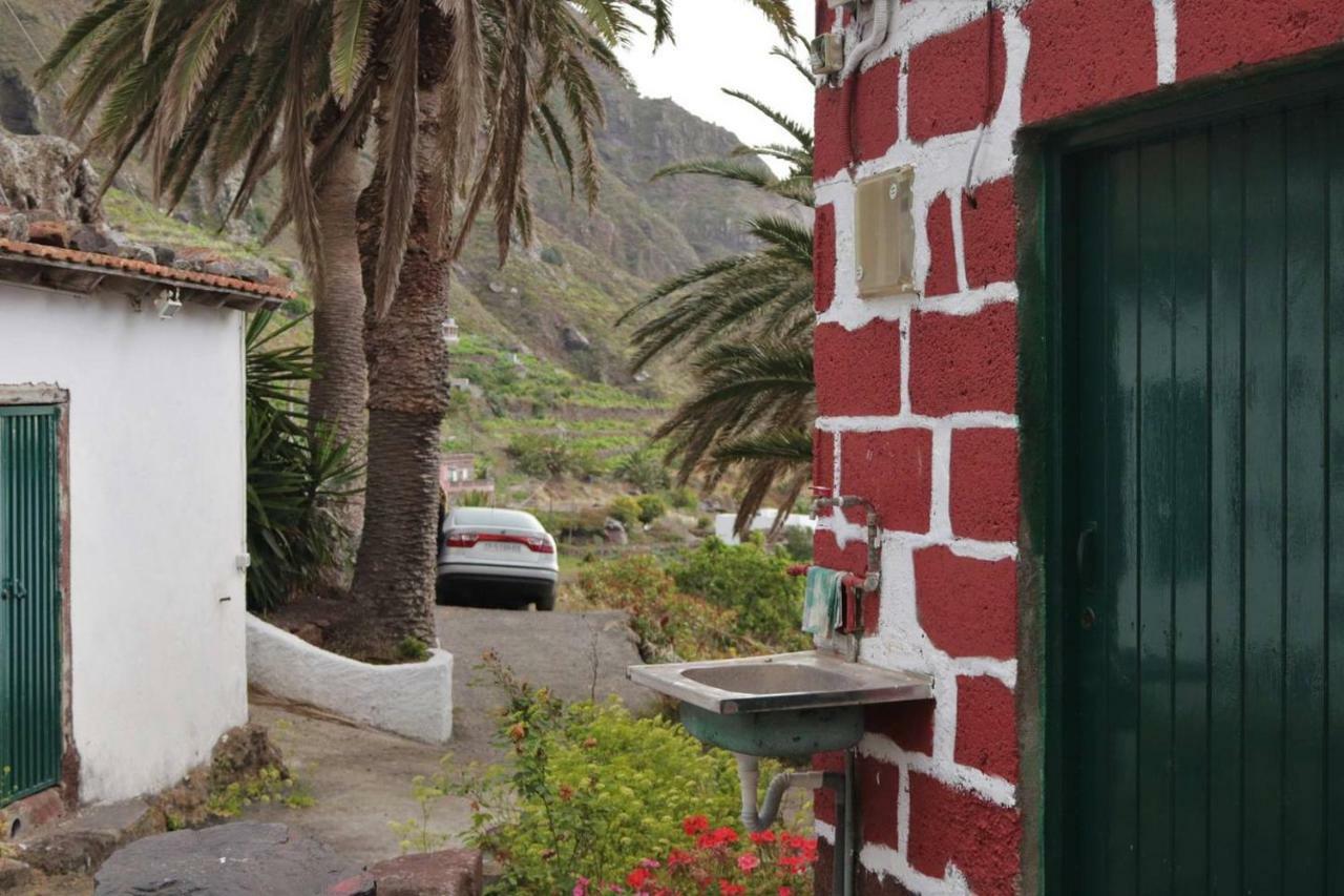 Oasis Atlantico: Rincon Secreto Al Pie De Los Senderos Azano Εξωτερικό φωτογραφία